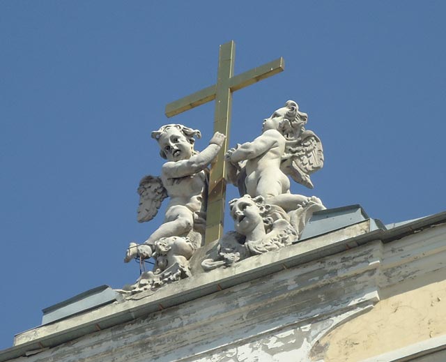 Костел Святой Екатерины.Фрагмент фасада.