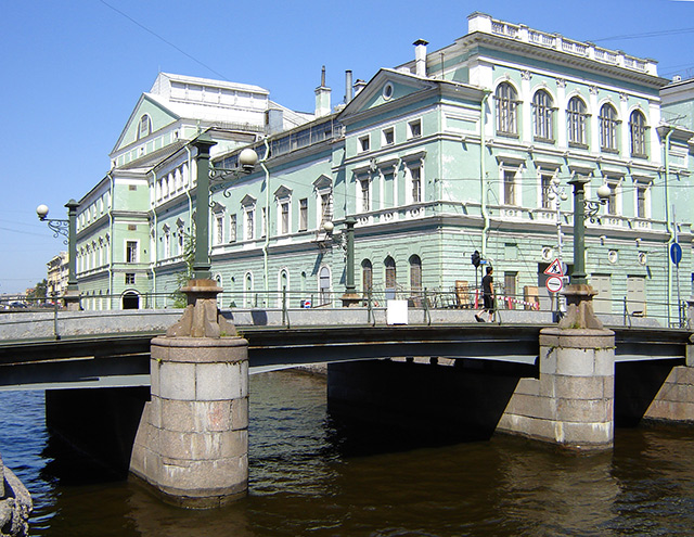 Мариинский театр. Торговый мост. Крюков канал