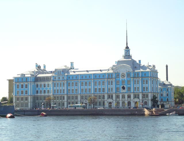 Училищный дом  Петра Великого.Санкт-Петербург