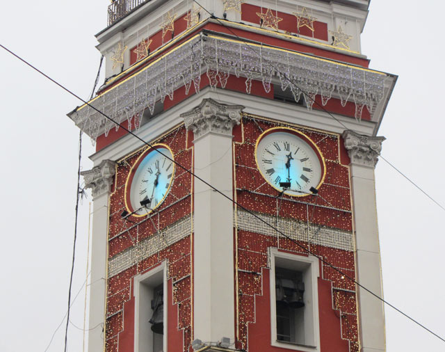 Башня Городской Думы. В канун Нового 2012 года.