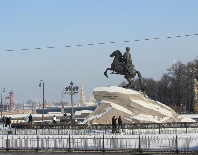 Памятник Петру I ("Медный всадник") на Сенатской пл. Санкт-Петербург.