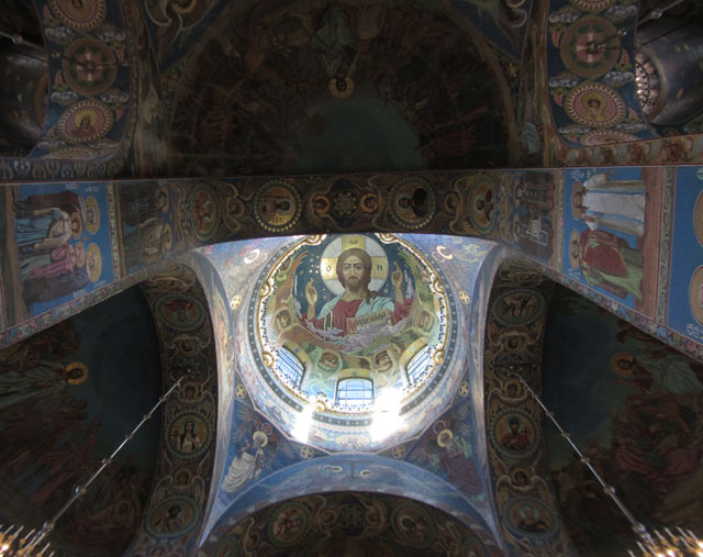 Спас-на-крови.Мозаика плафона центрального купола "Пантократор" по эскизу Н.Н.Харламова.
