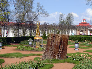 Петергоф.Монплезирский сад.