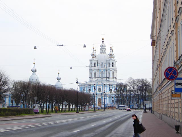 Смольный собор со стороны Шпалерной улицы