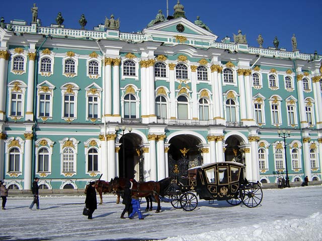 зимний дворец цвет