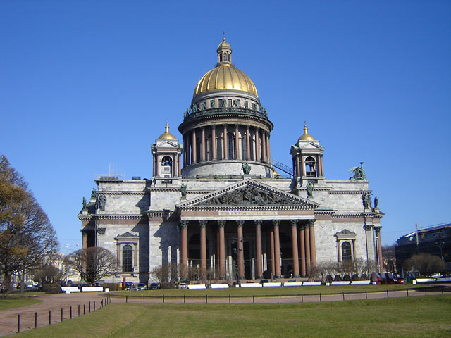 Исаакиевский собор в Санкт-Петербурге