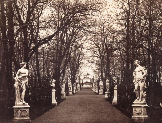 Большая аллея в Летнем саду.Фото 1860-е. Лоренс А.Ф.