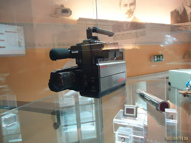   "Bauer" VCC-406()1980- .
