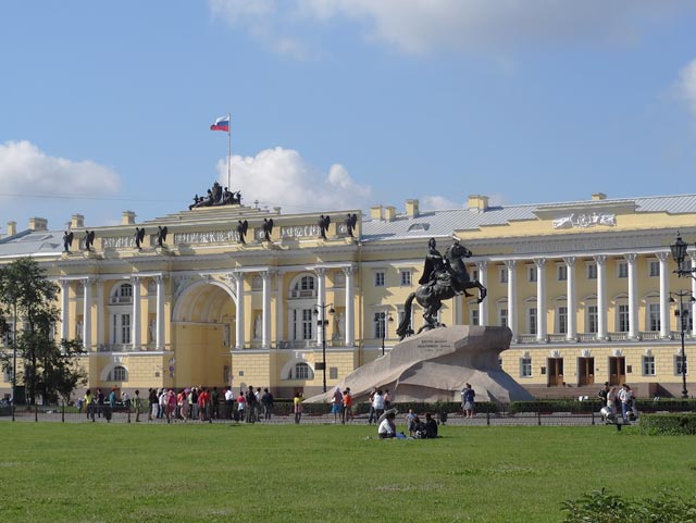 Памятник Петру I(Медный Всадник).Сенатская площадь