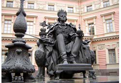 Памятник Павлу I