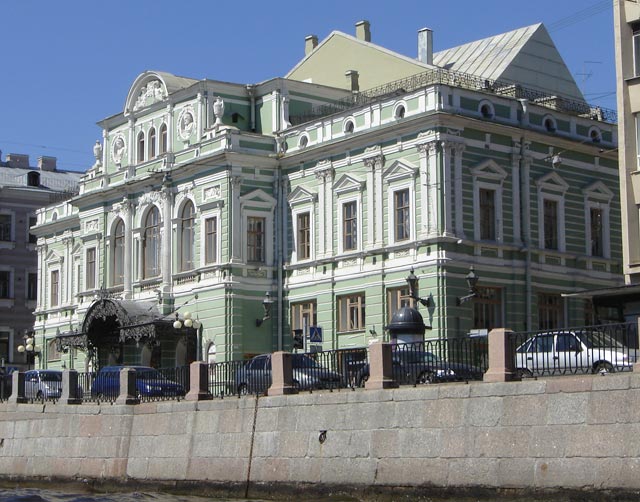 Большой драматический театр имени Г.А.Товстоногова.Набережная реки Фонтанки 65.
