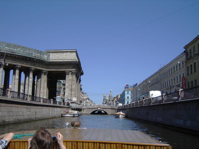  экскурсии по рекам и каналам Санкт-Петербурга