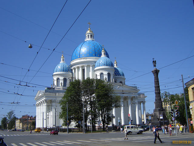 Троице-Измайловский собор. Колонна Славы. Троицкая площадь