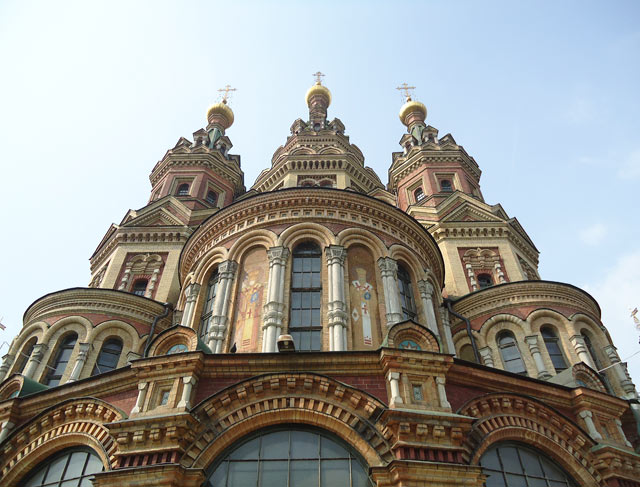 Петропавловский собор в Петергофе.