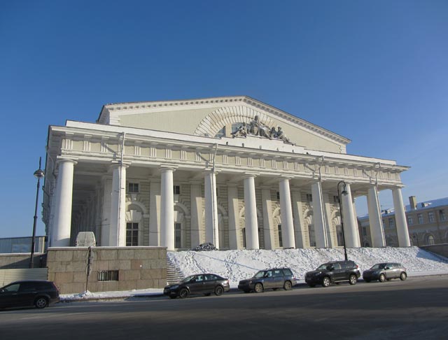 Западный фасад Биржи.