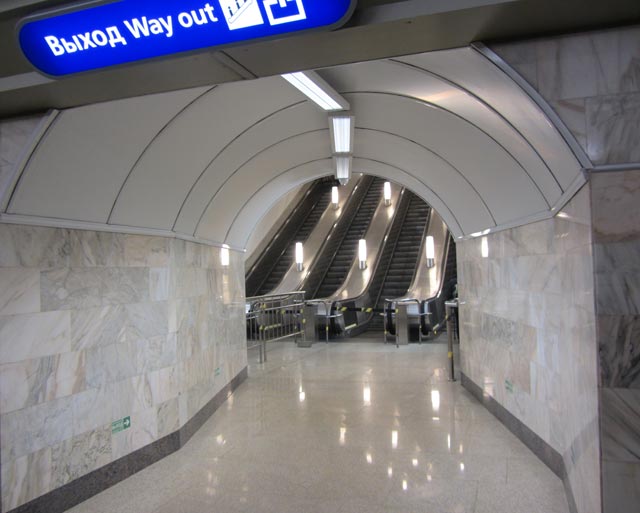Эскалатор.Ст. метро "Адмиралтейская".