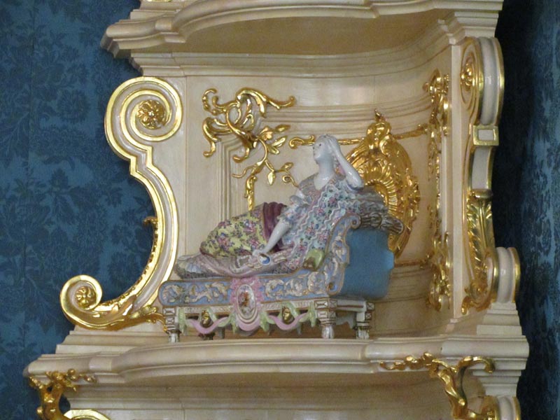 Жилые покои княгини.Спальня."Дама на канапе".Франция.Конец XIX века.
