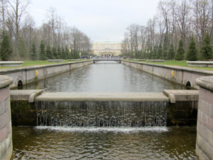 Петергоф.Нижний парк. Морской канал.