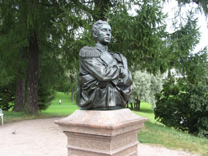 Екатерининский парк.Памятник Ланскому.