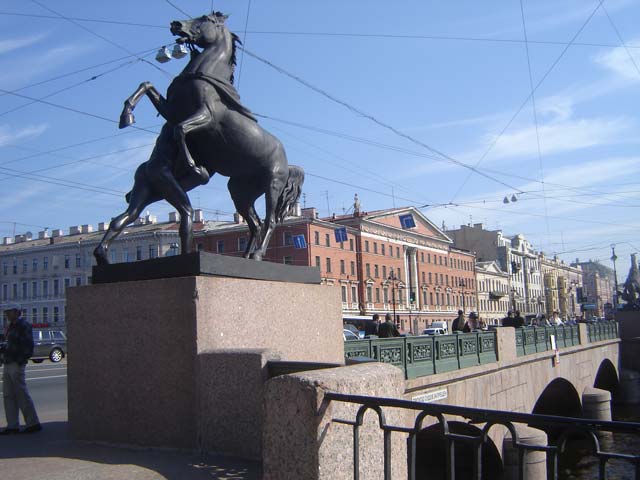 Аничков мост
