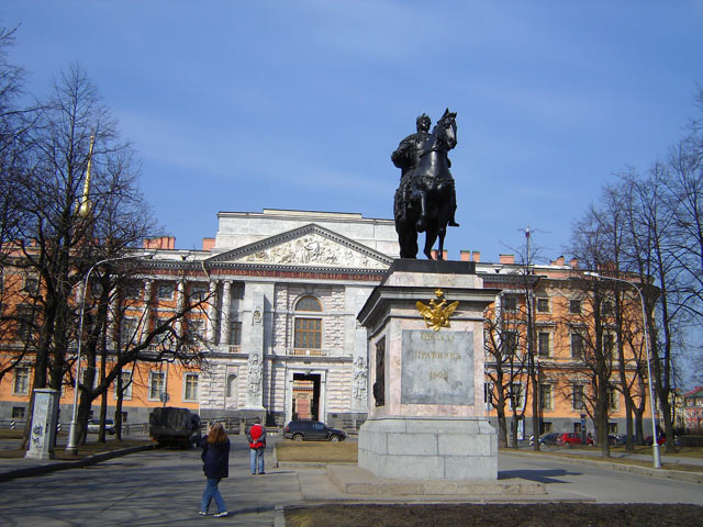 Михайловский замок