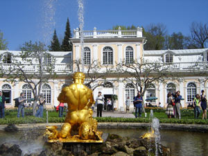 Фонтан"Оранжерейный"("Тритон").