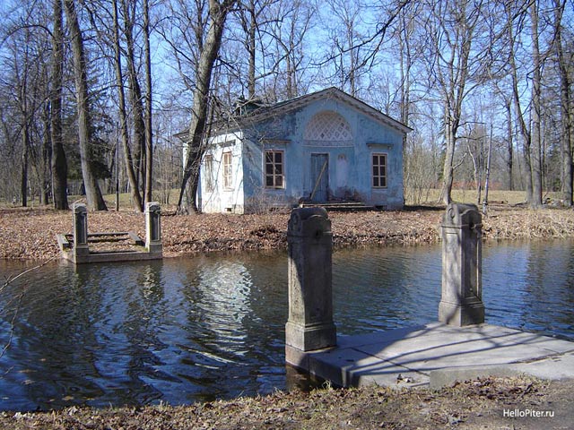 Детский домик.Александровский парк.