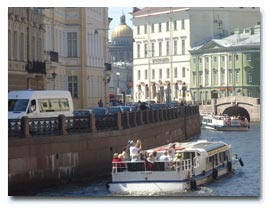 Водные экскурсии по Санкт-Петербургу